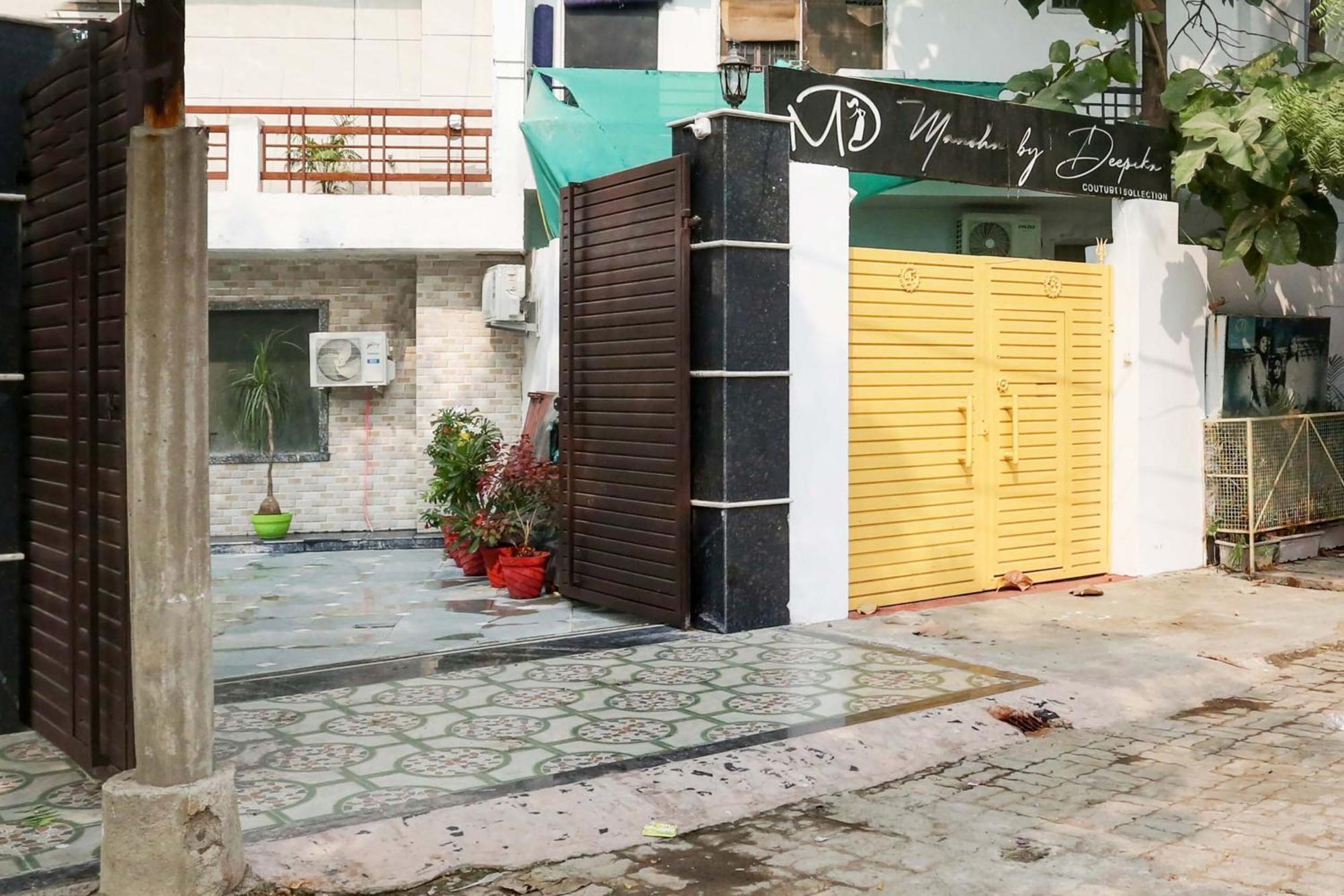 Hotel O 7 Lucknow Esterno foto